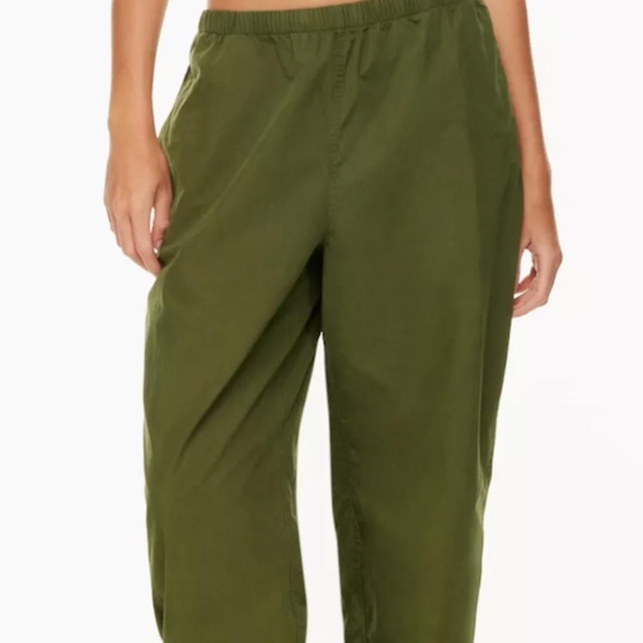 Aritzia TNA Deploy Parachute Pant - Picture 1 of 4